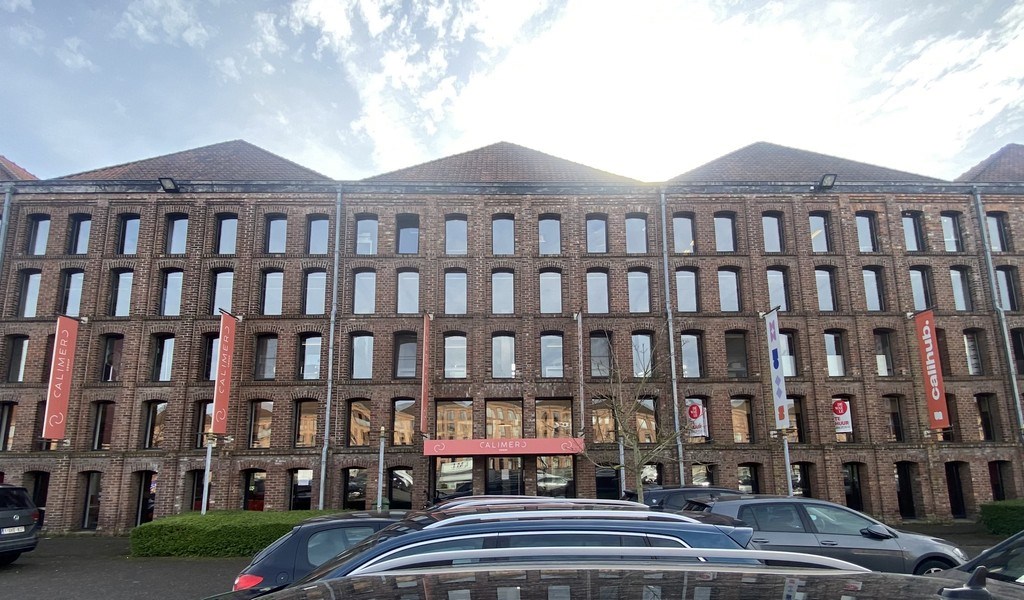 Prachtig ingerichte loftkantoren te koop in Kortrijk