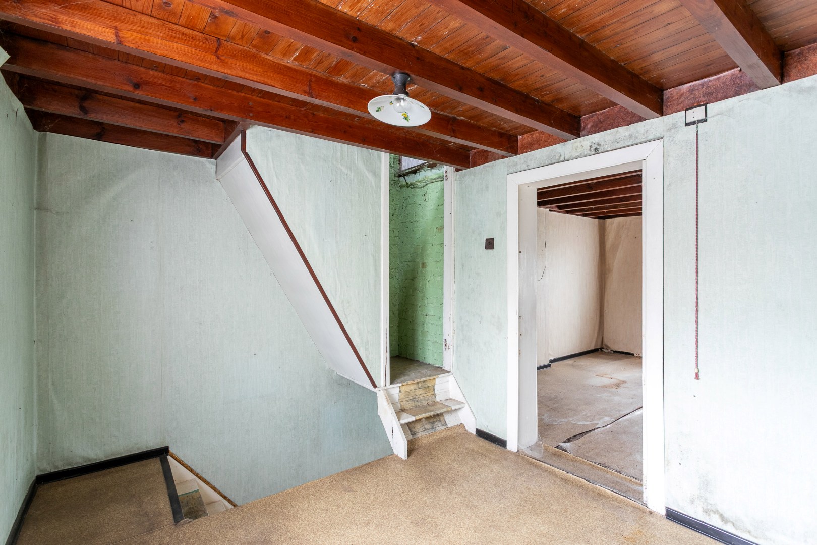 Unieke eigendom met twee woningen op een ruim perceel van 3.130 m² te Galmaarden 