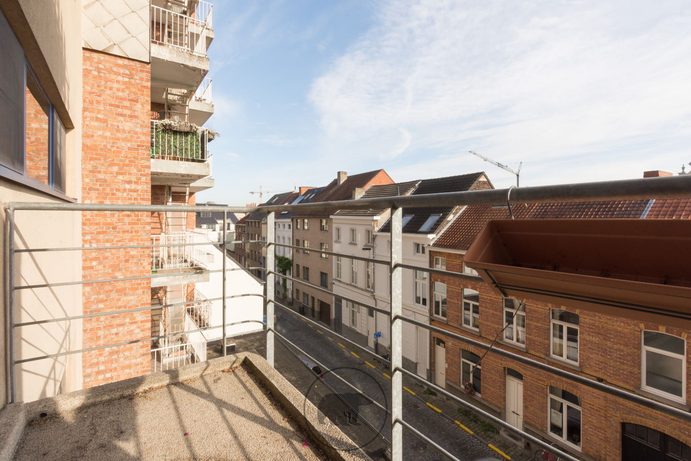 Lichtrijk appartement met zicht op het Zuidpark te Gent 