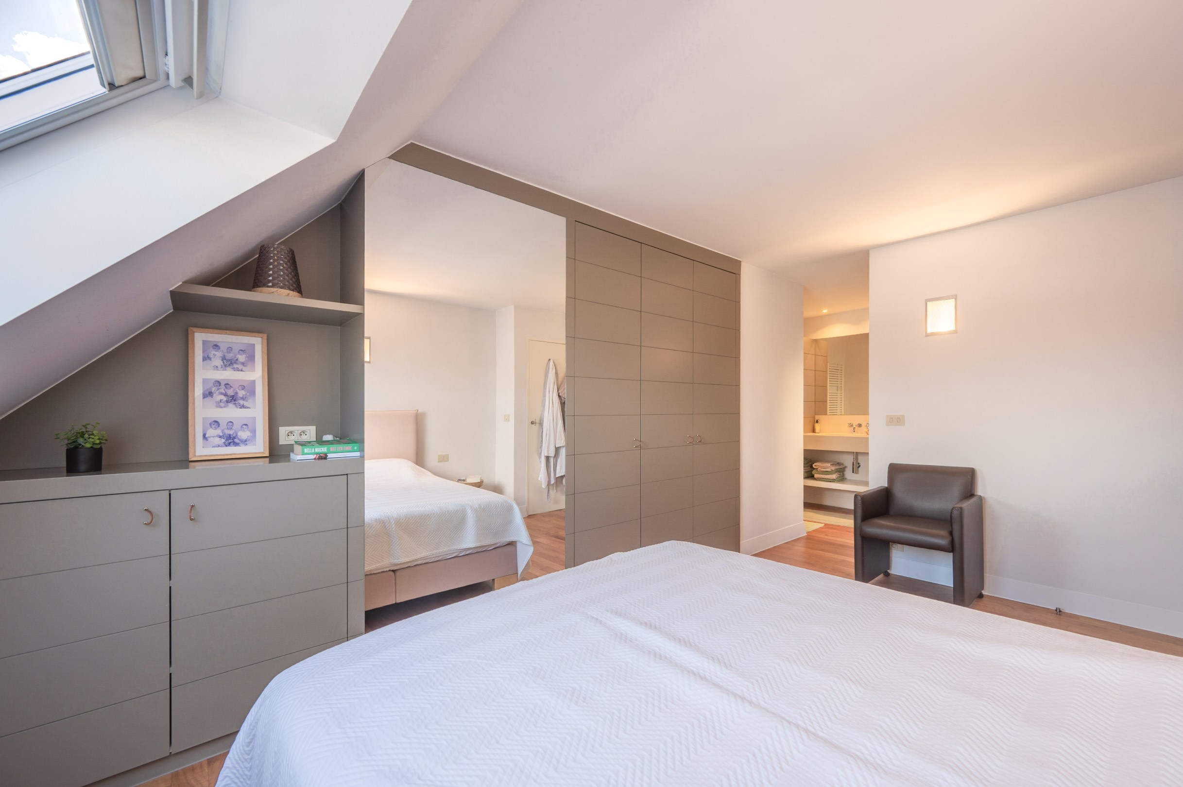 Duplex appartement te koop in Knokke met groot zonnig terras 