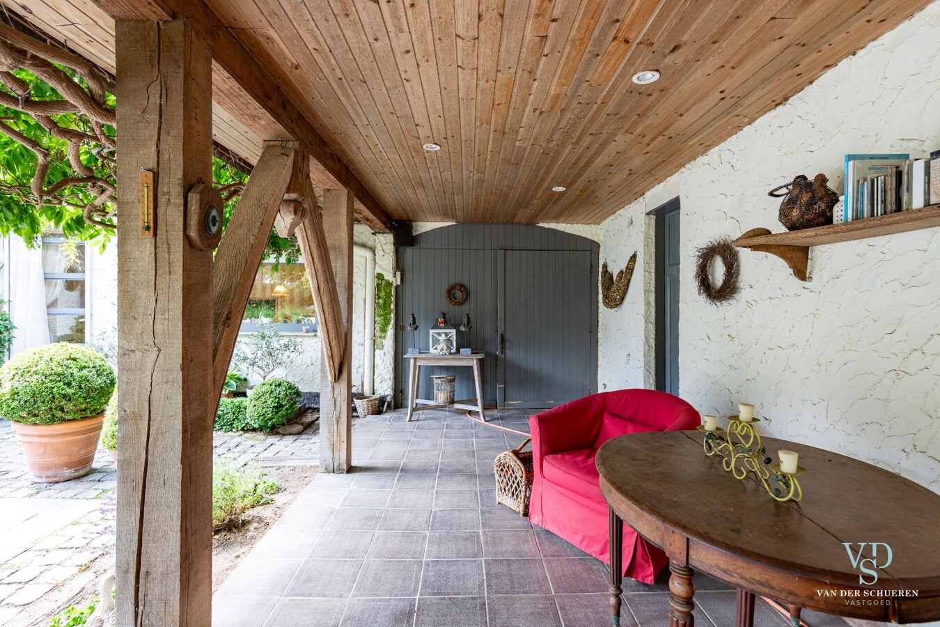 Charmante woning nabij centrum Gavere (op ca. 1255 m²) 