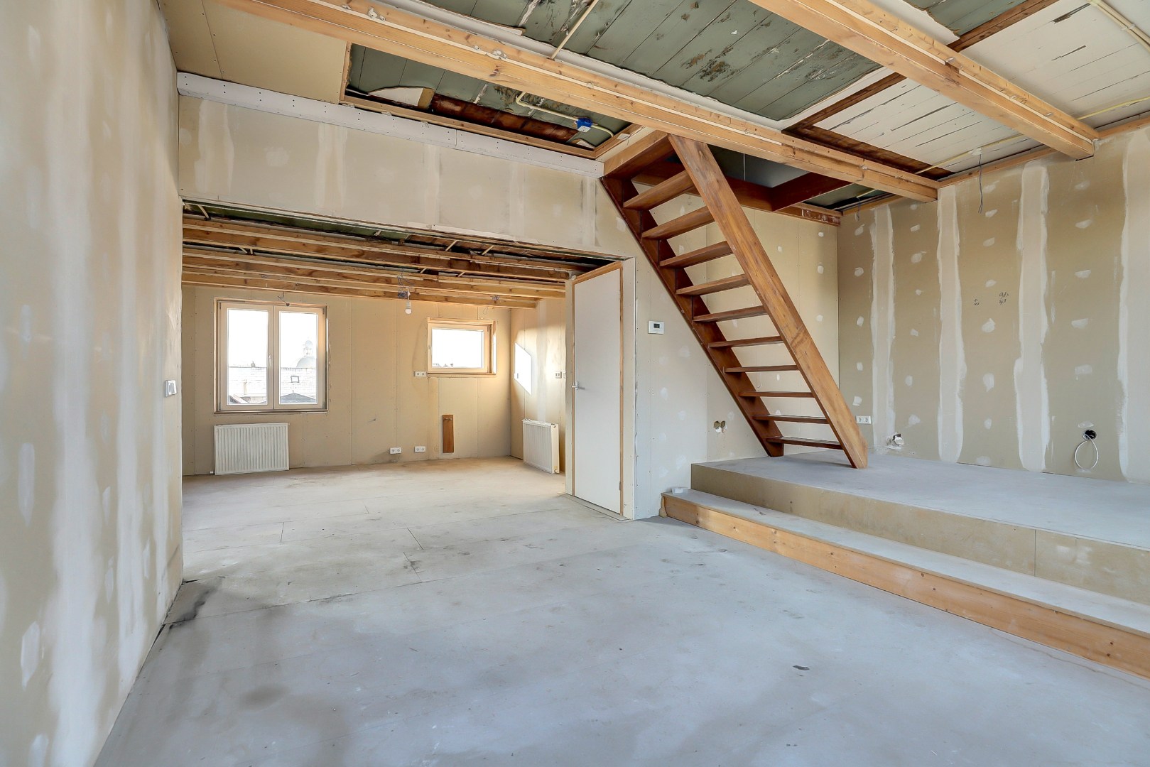 Drive-in woning te koop in Berltsum