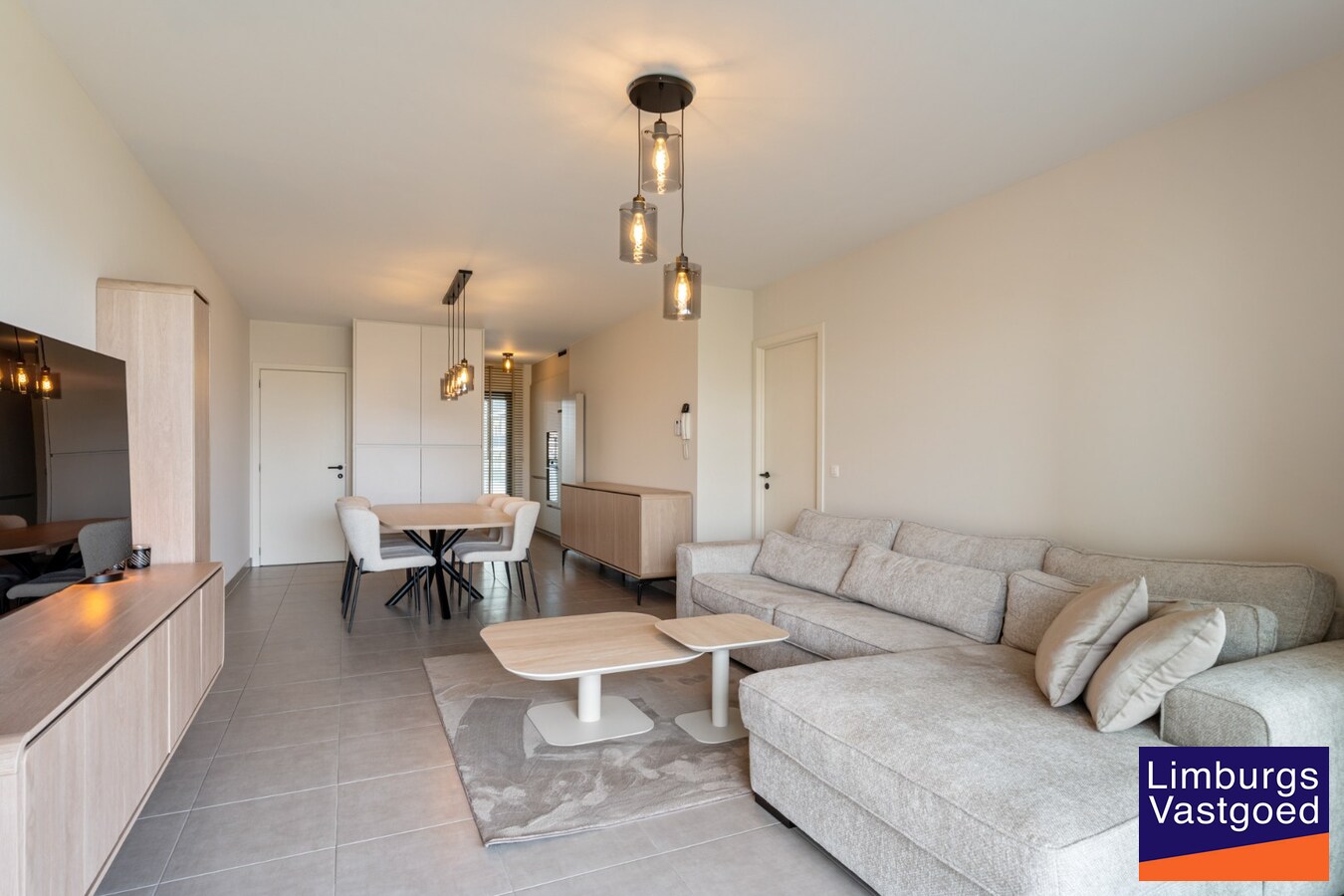 Modern appartement, 90m², ruim terras, 2 slpk, autostaanplaats + kelderberging 