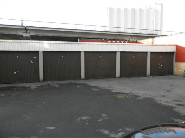 Verhuurd Garage te Izegem