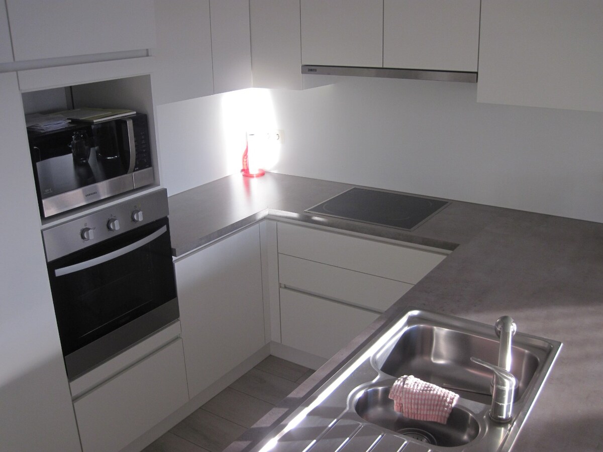 Recent, energiezuinig 1-slp-appartement ! 