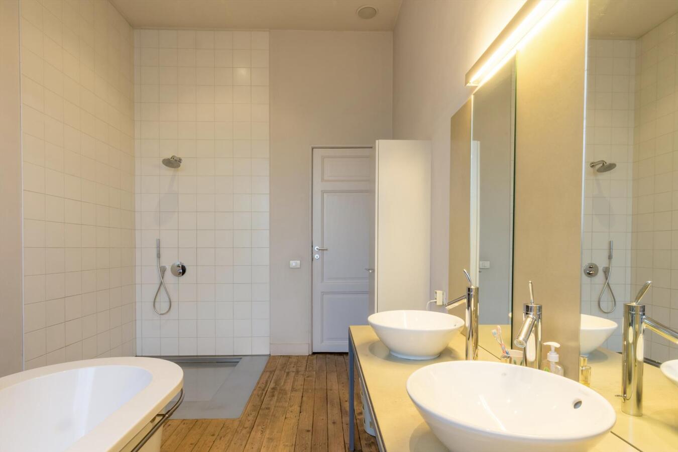 Exclusief herenhuis met stadstuin op toplocatie te Gent 