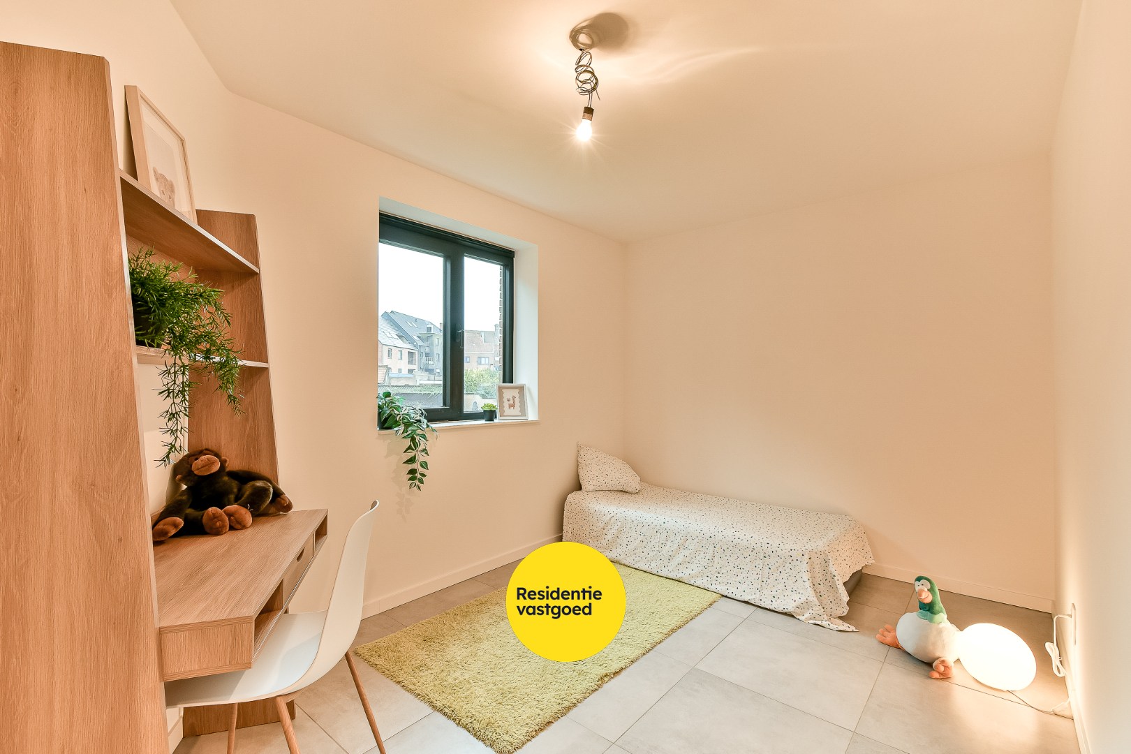 Stijlvol en energiezuinig wonen in hartje Gistel 