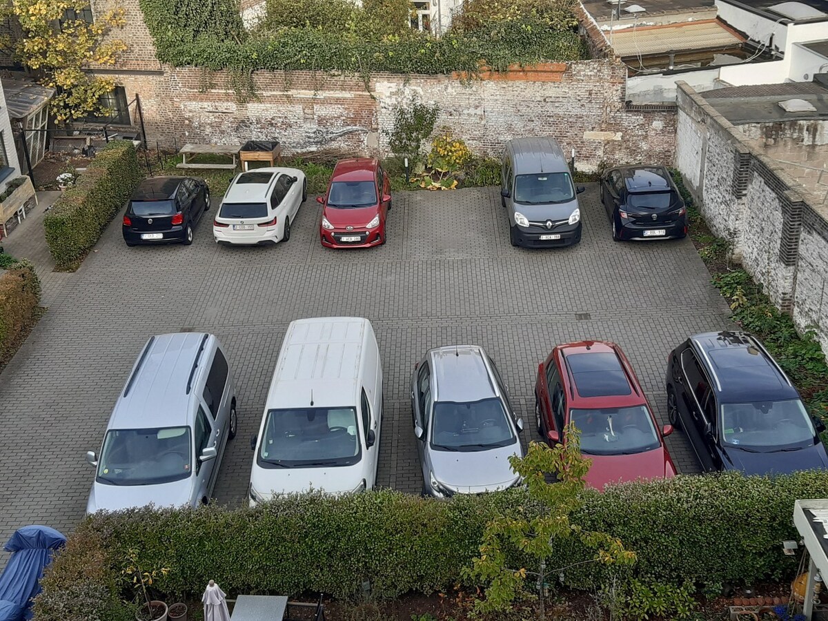 Eigentijds appartement op toplocatie. 