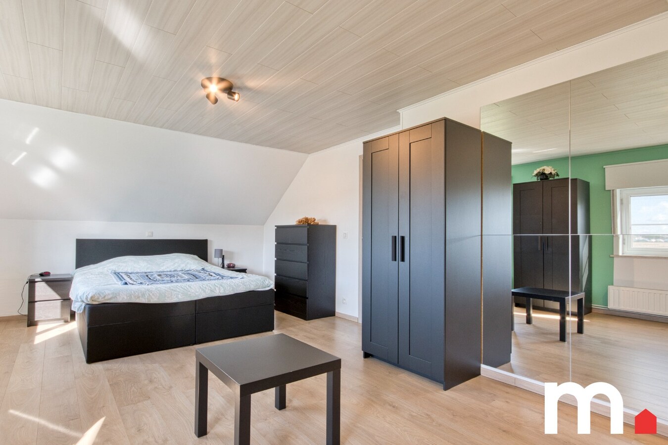 Unieke villa omringd tussen de velden en prachtige verzichten ! 