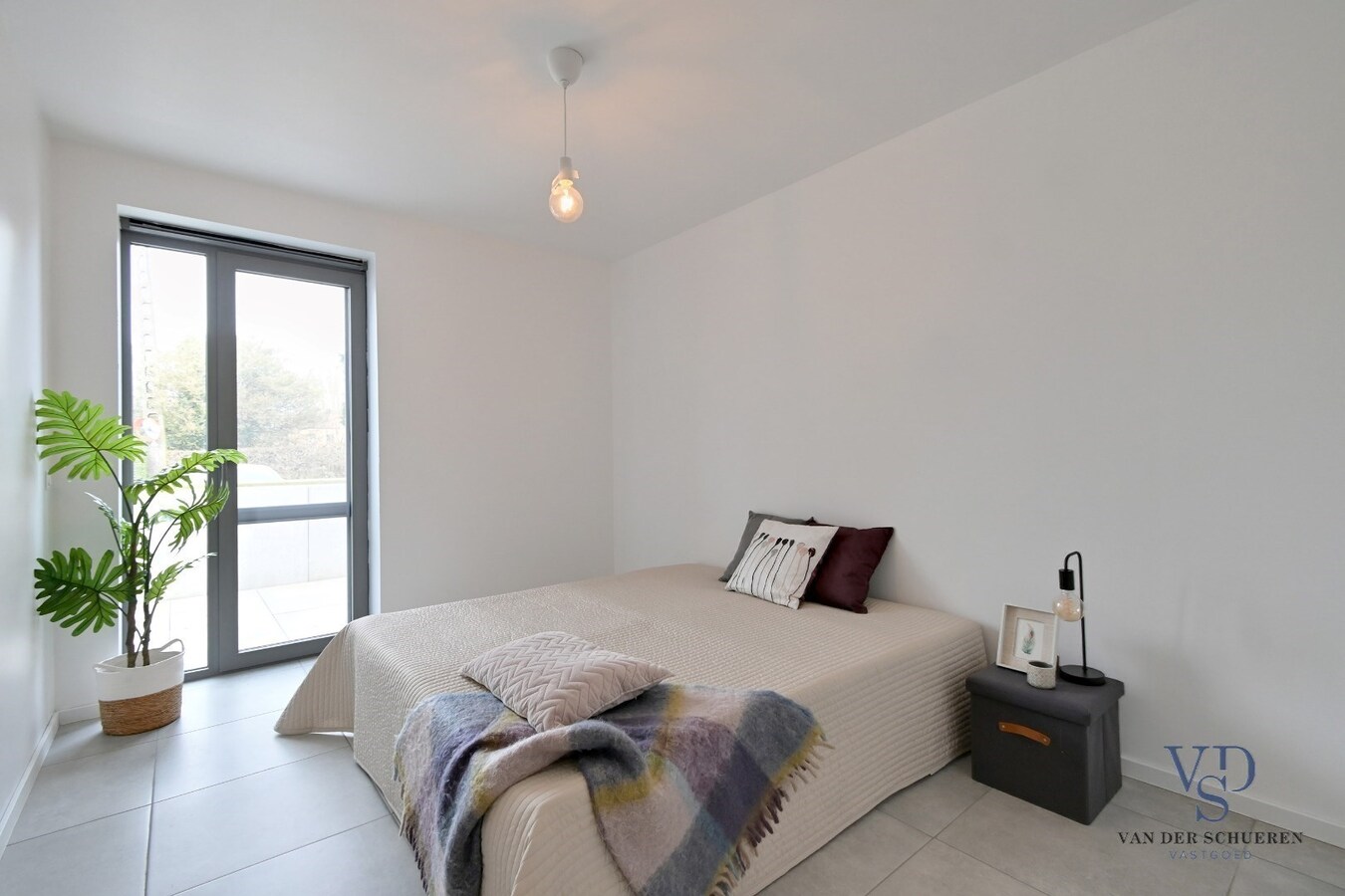 Gelijkvloers appartement met 2 terrassen. 