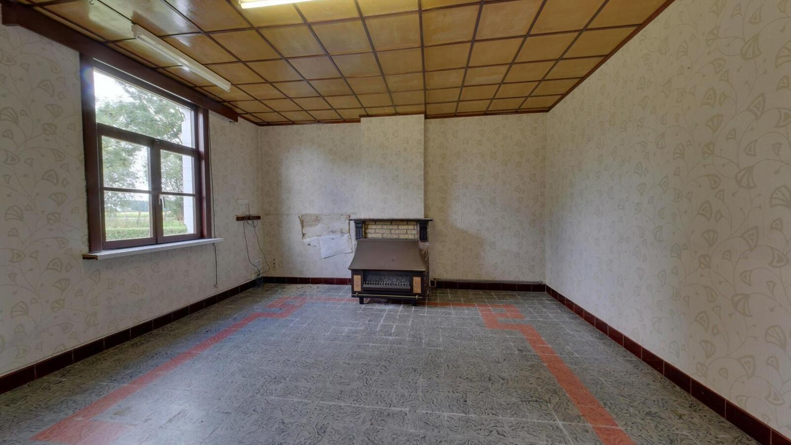 Te renoveren woning op zéér mooie locatie 