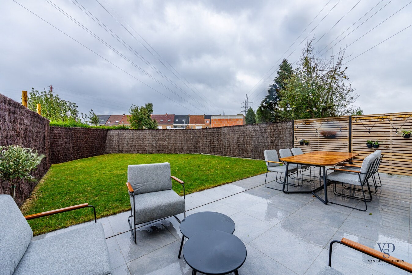 Recente, quasi-nieuwbouwwoning – instapklaar en energiezuinig (BEN) 