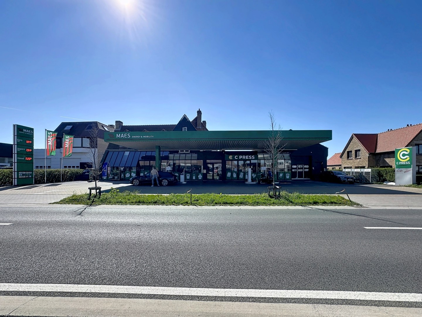 Uiterst gunstig gelegen commerciële ruimte 