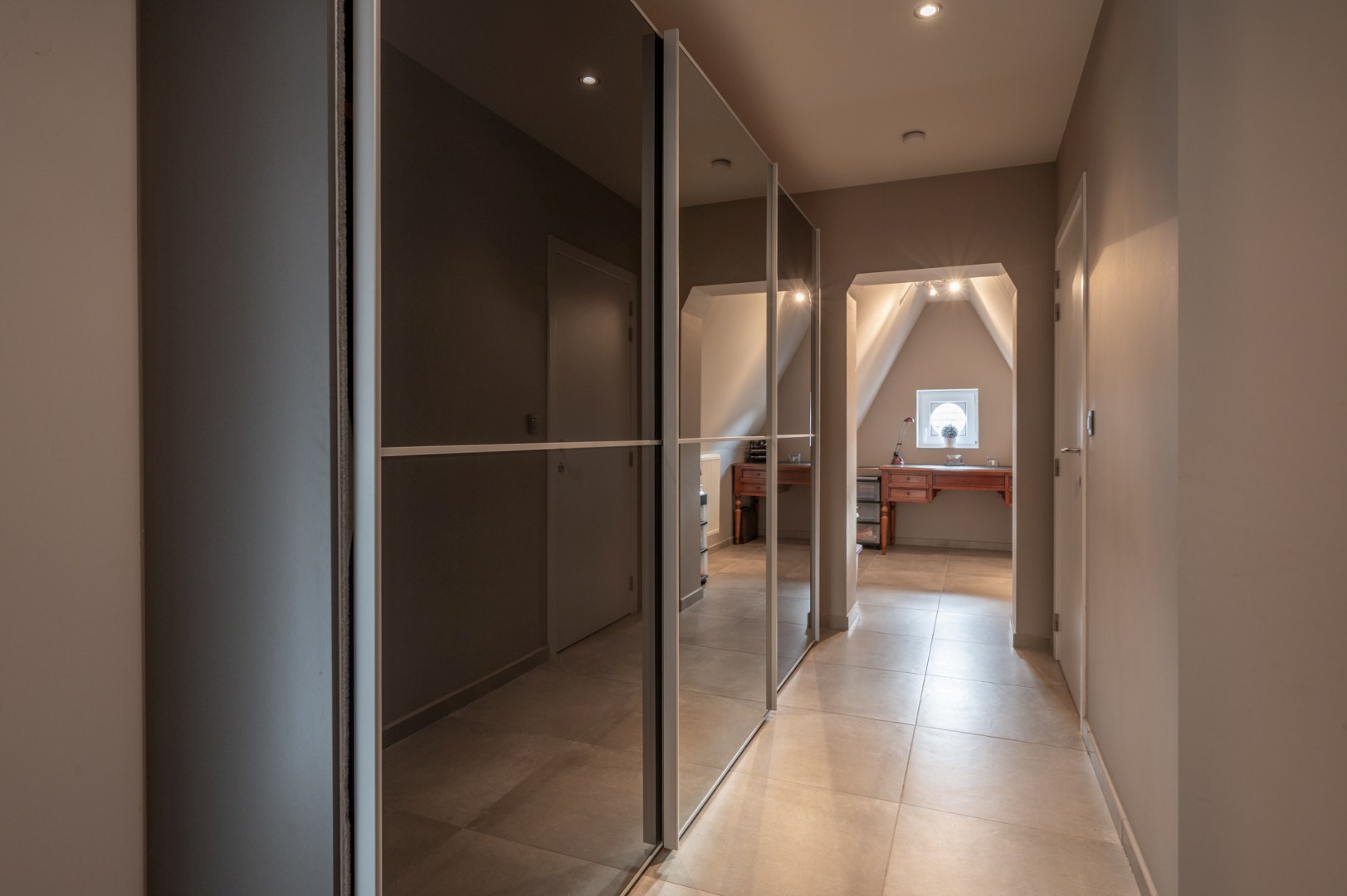 Prachtige en zéér ruime woning met kwaliteitsvolle afwerking 