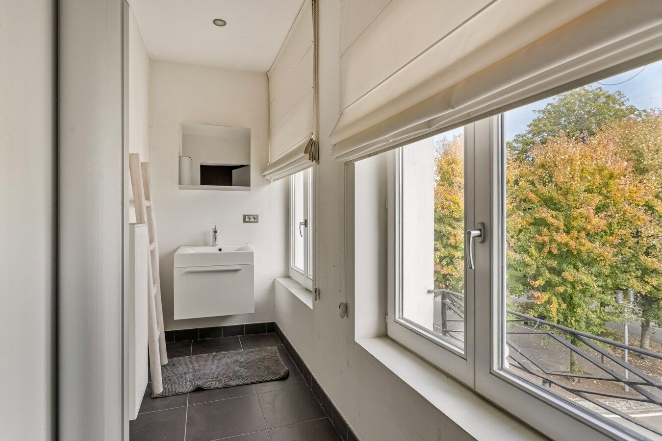 Prachtige penthouse met dakterras - te huur 