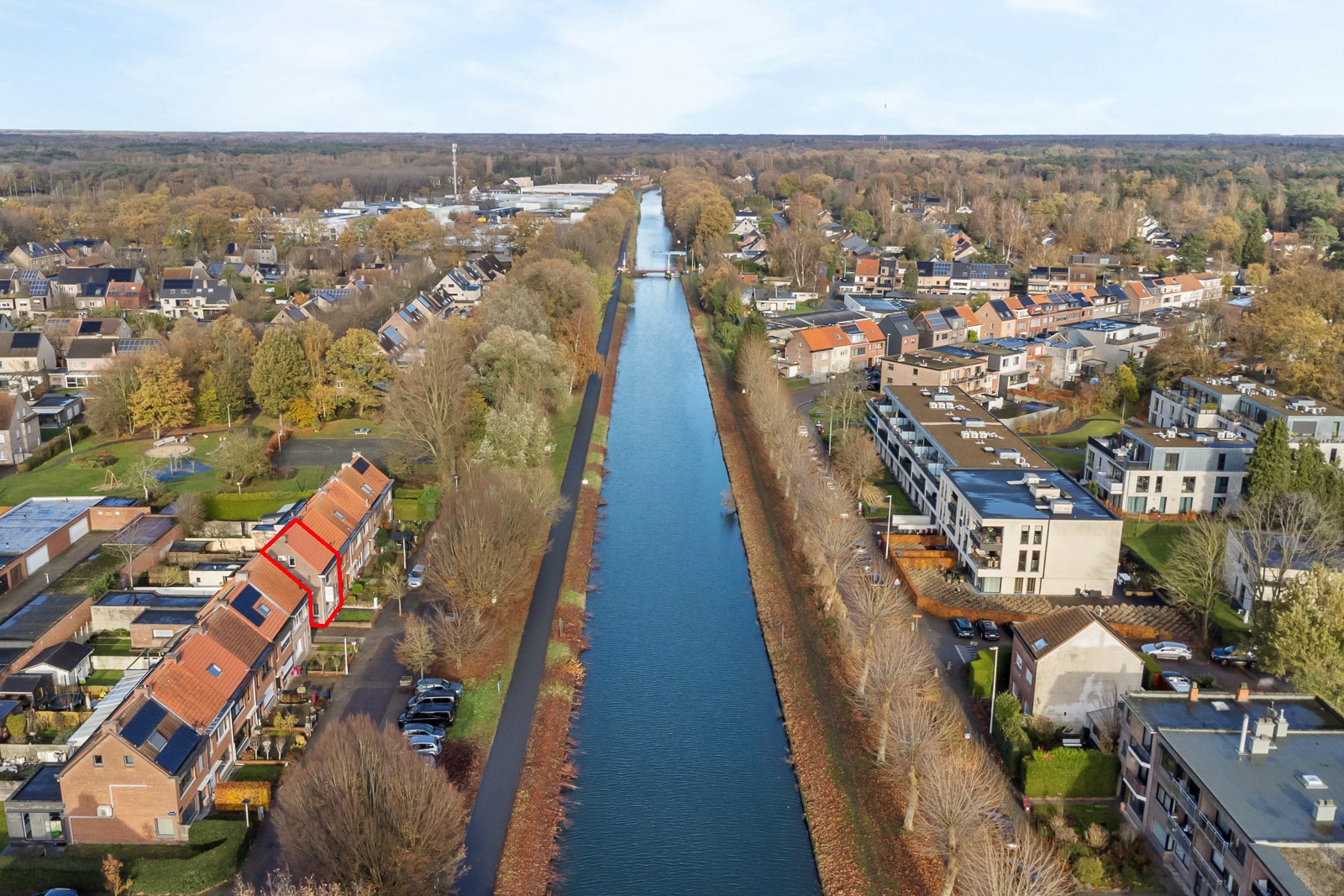 Instapklare woning met 3 slaapkamers op een TOPlocatie te Schoten! 