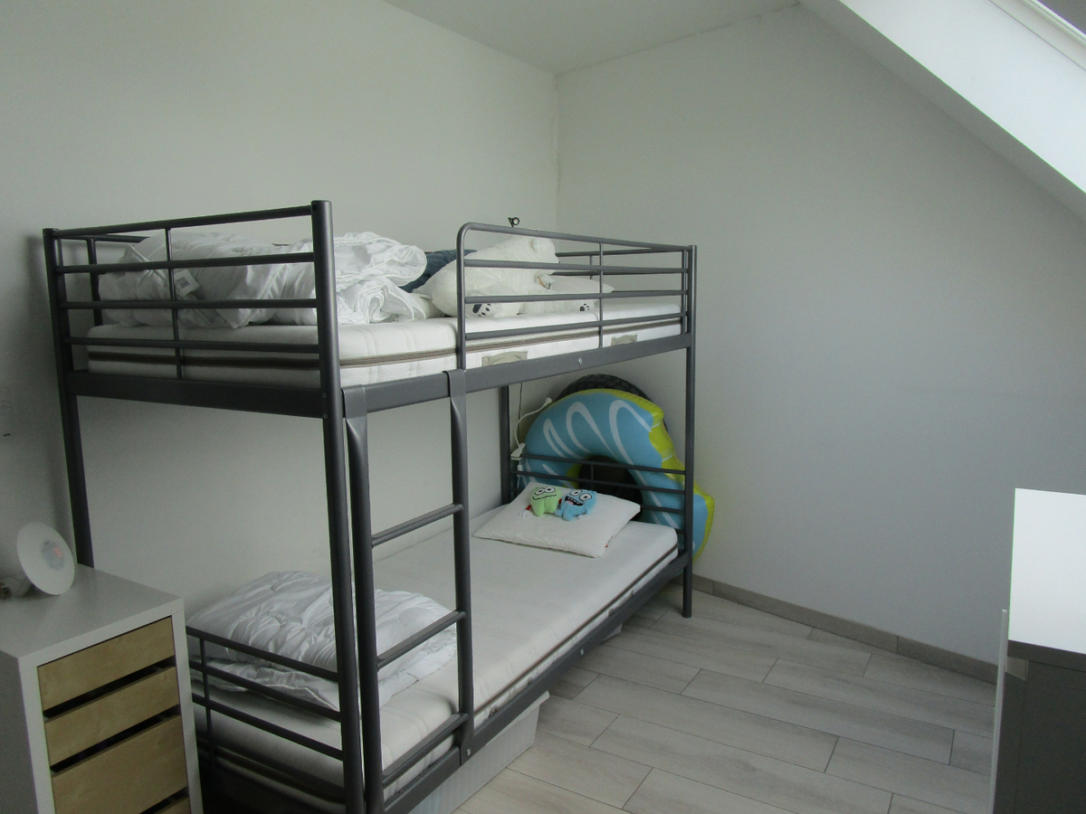 LUXUEUS 3-SLPK-APPARTEMENT  (zonder vaste kosten!). 