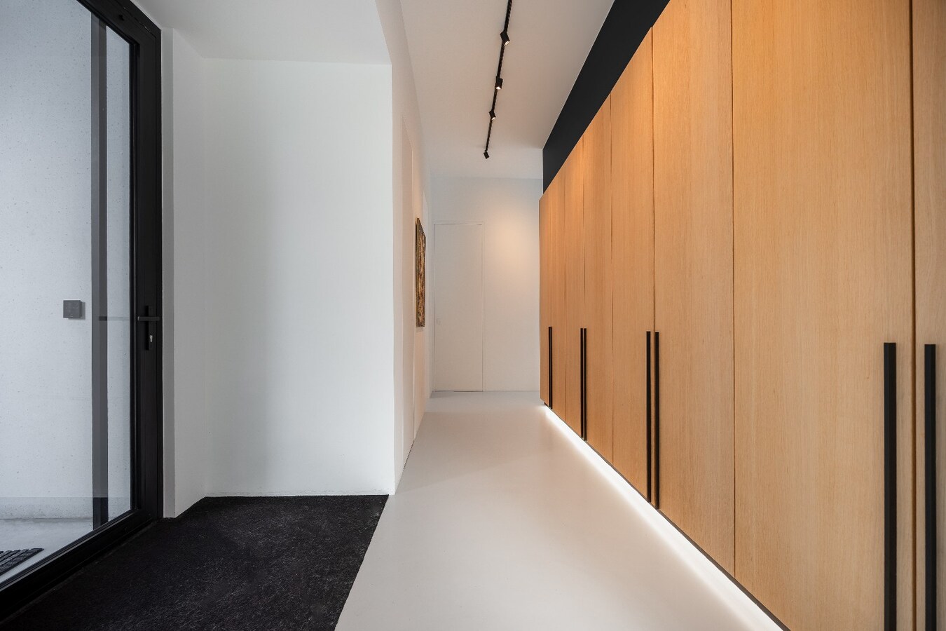 Moderne gelijkvloerse designvilla in exclusief privédomein 