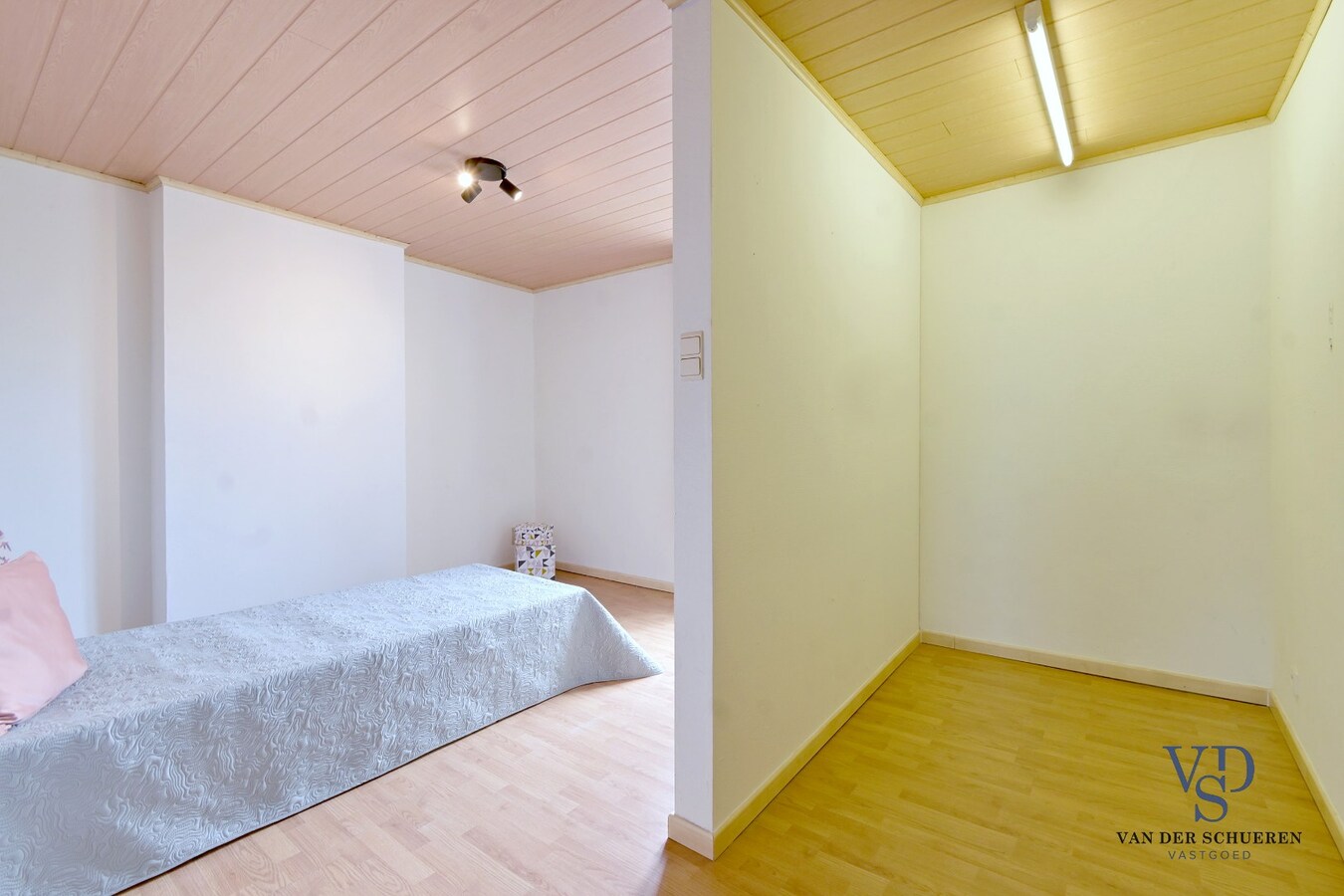 Ruime 3 slpk-woning met garage en tuin. 
