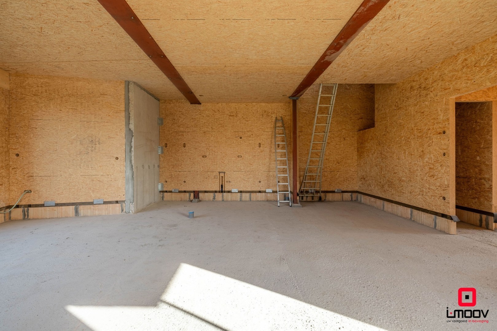 Exclusieve casco woning met 5 slaapkamers en royale tuin in Kruibeke, vlak bij Antwerpen 