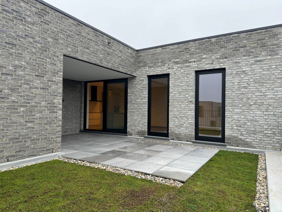 Penthouse verhuurd in Ravels