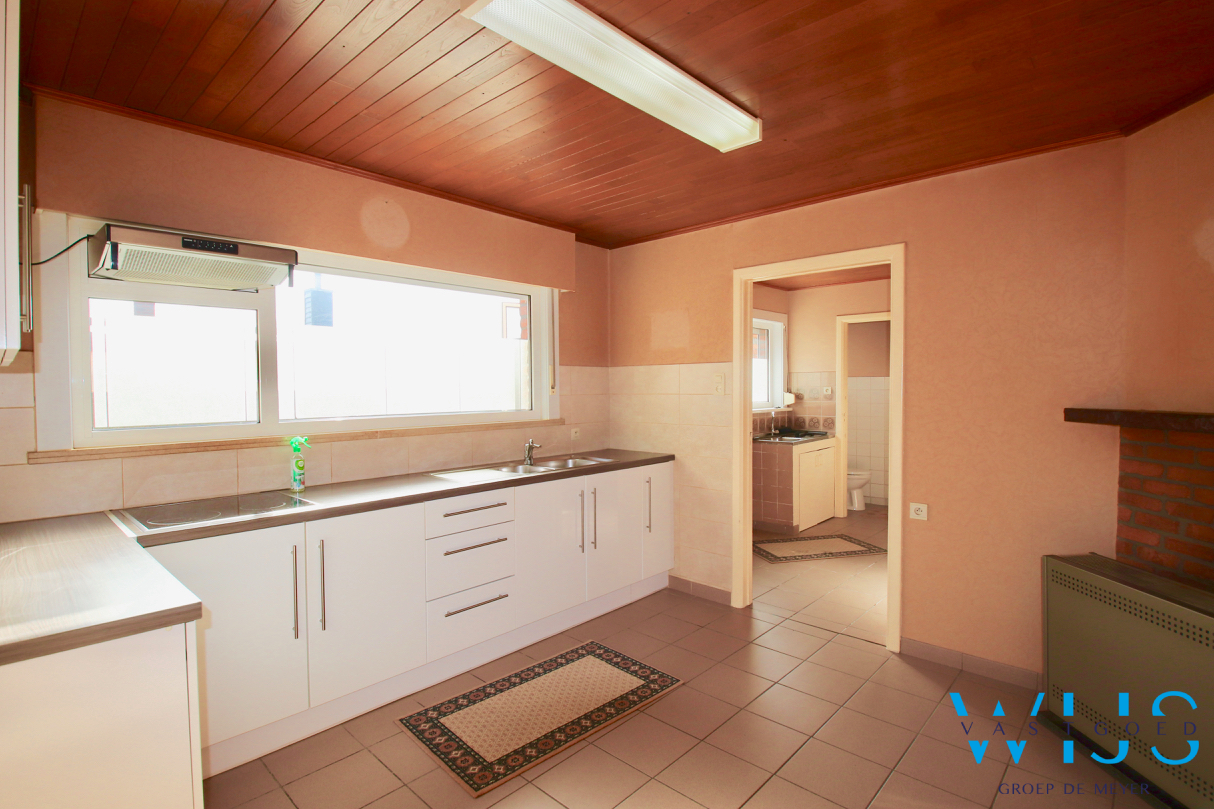 Stevige gezinswoning op TOPlocatie in Ertvelde ! 