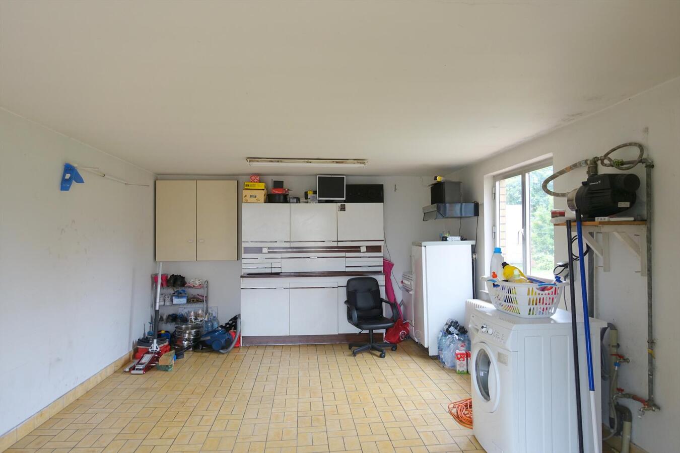 Ruime bungalow met grote zonnige tuin 