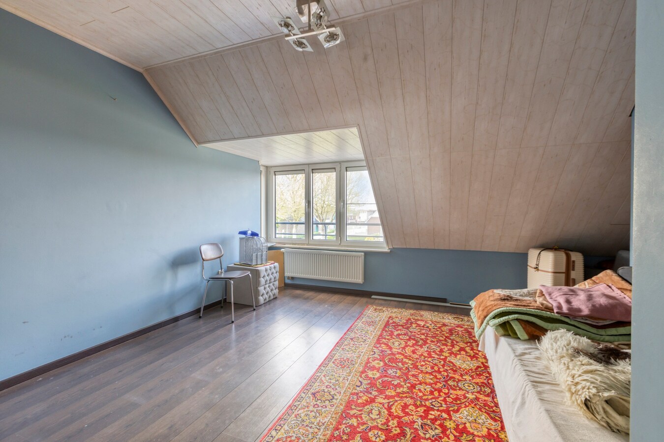 Centrum Dilsen: comfortabel appartement met terras en parking 