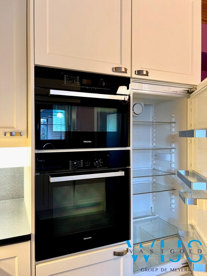 Instapklaar en gezellig woonhuis in hartje Ertvelde ! 