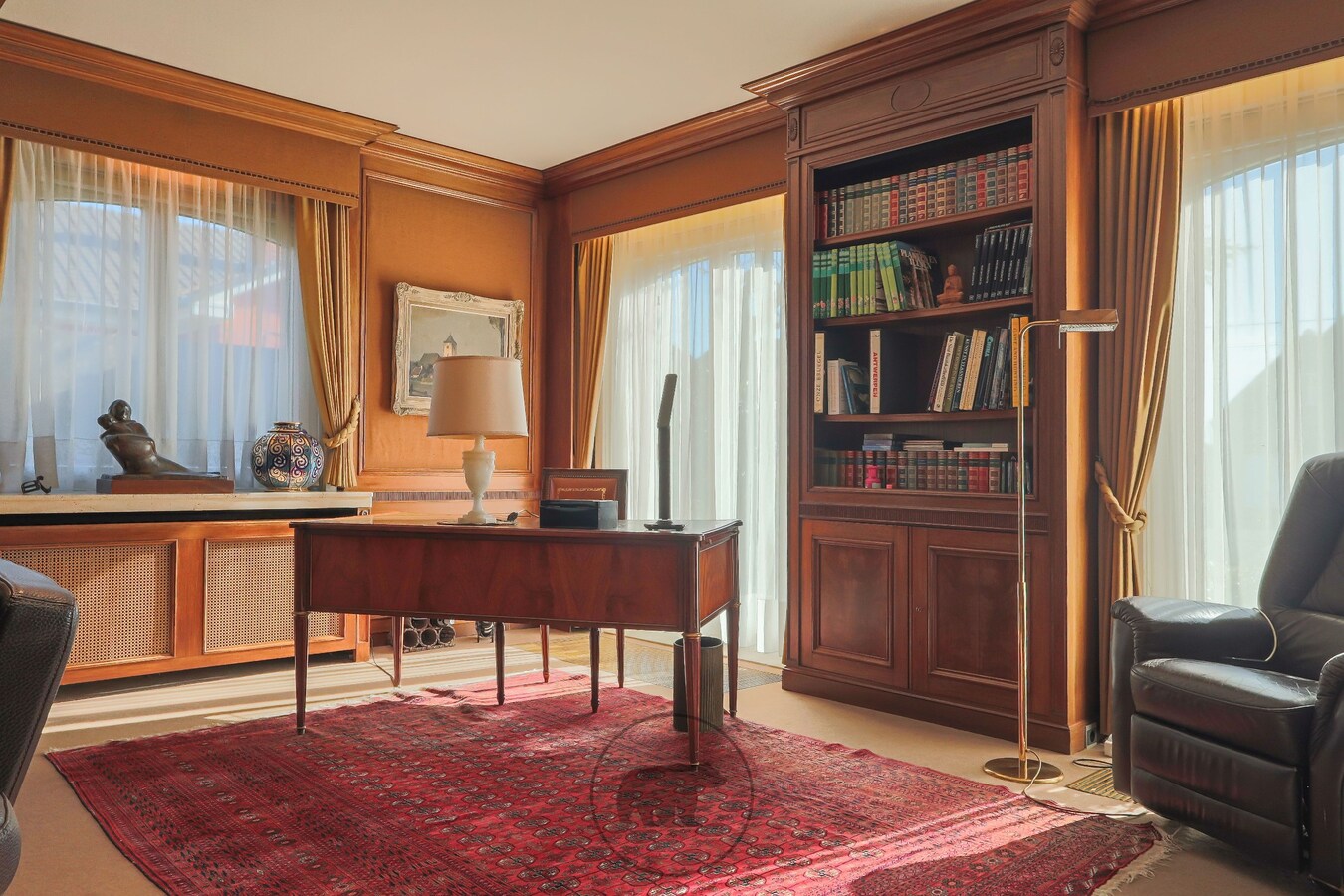 Franse villa met parktuin te Lochristi 