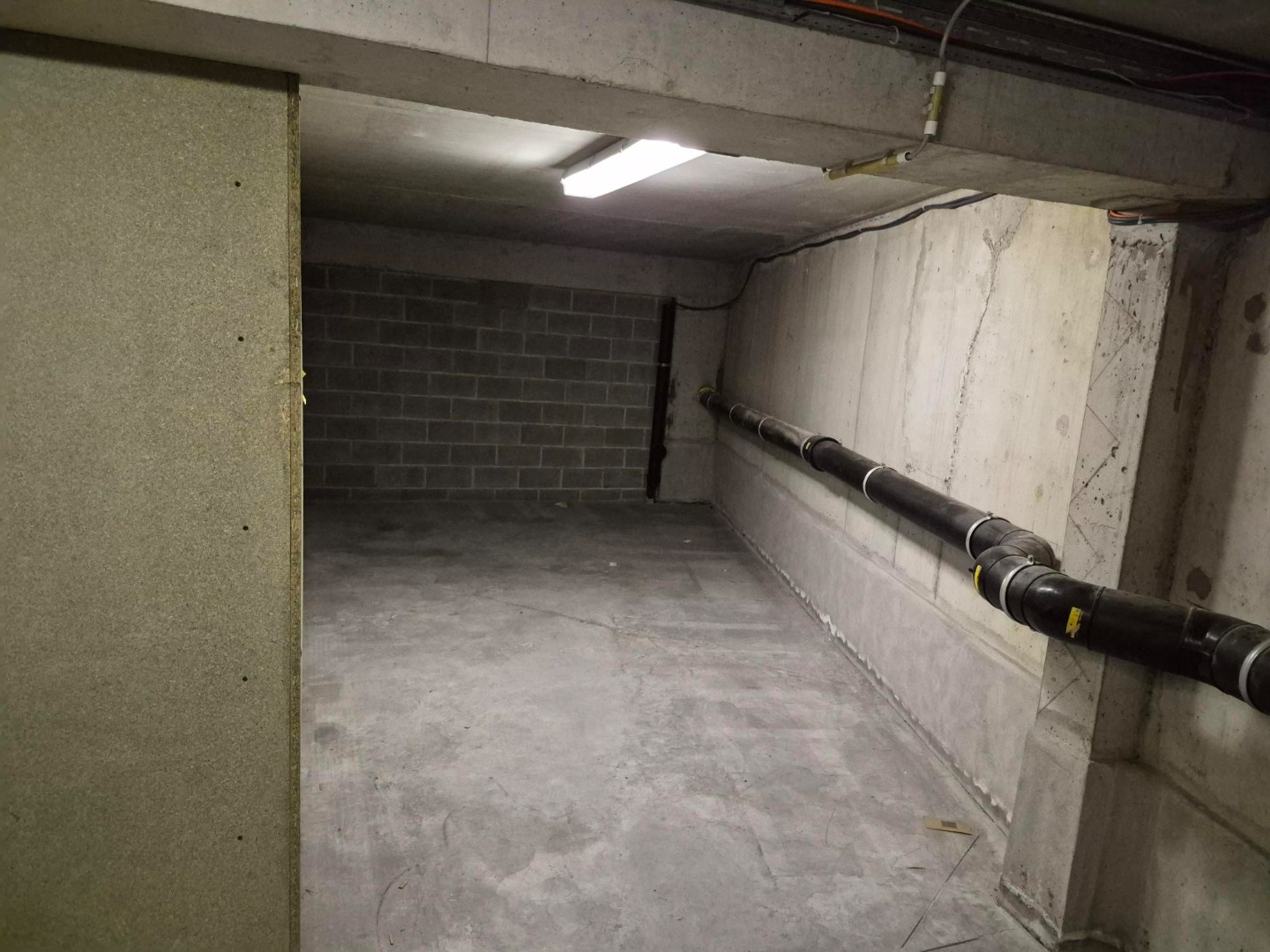 Ondergrondse parkeerplaats en kelder 