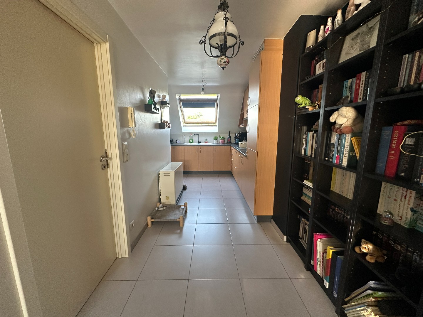 Instapklaar appartement met 1 slp en zonnig terras, centrum Torhout 
