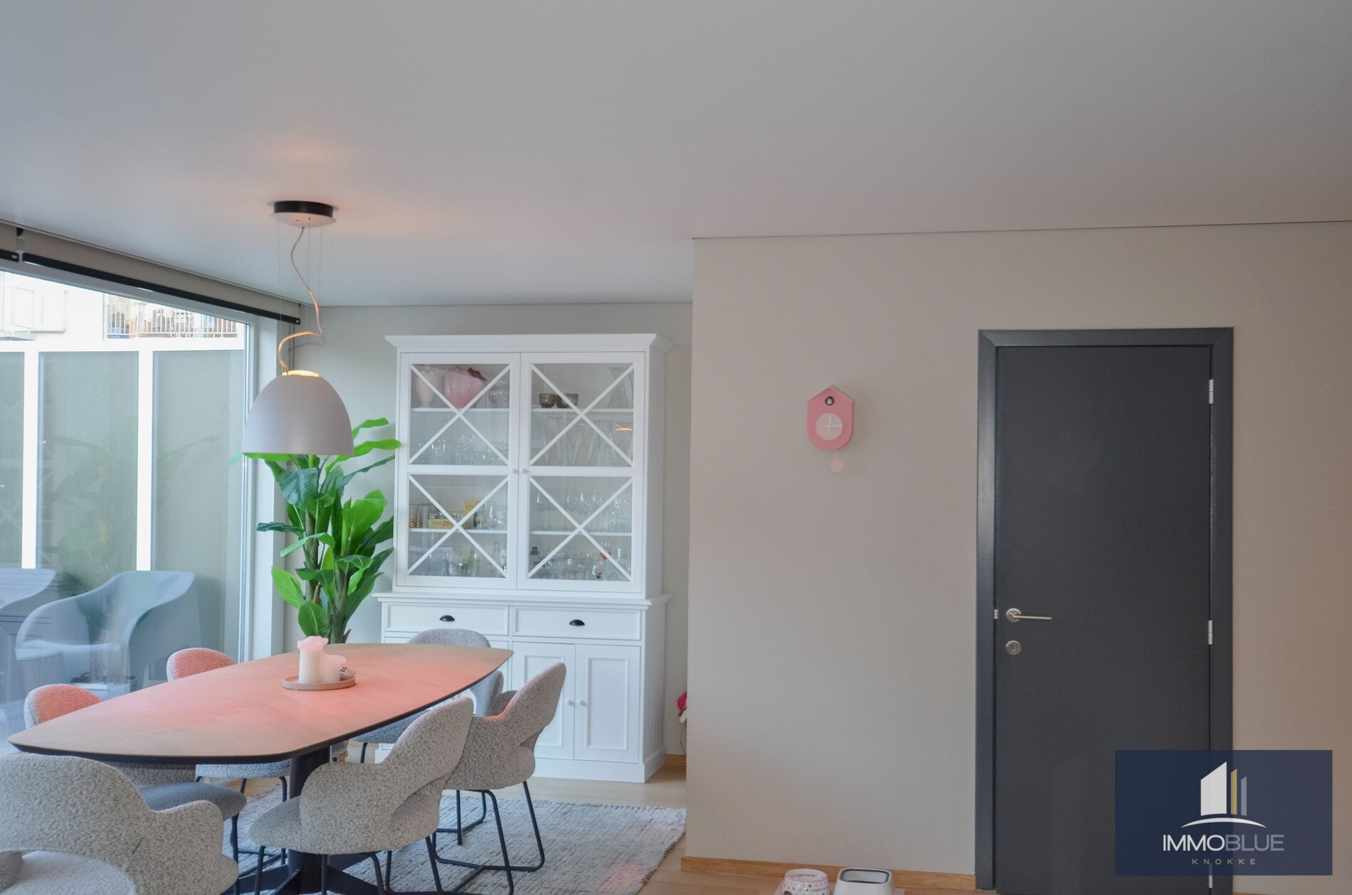 Exclusief: instapklare penthouse met een ruim zonnig terras. 