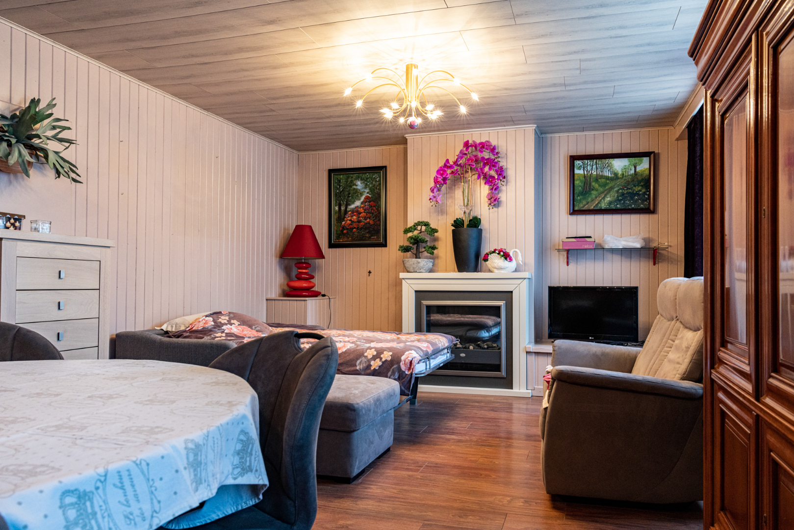 Gerenoveerde woning met 3 slpks, tuin en zicht op de weilanden 