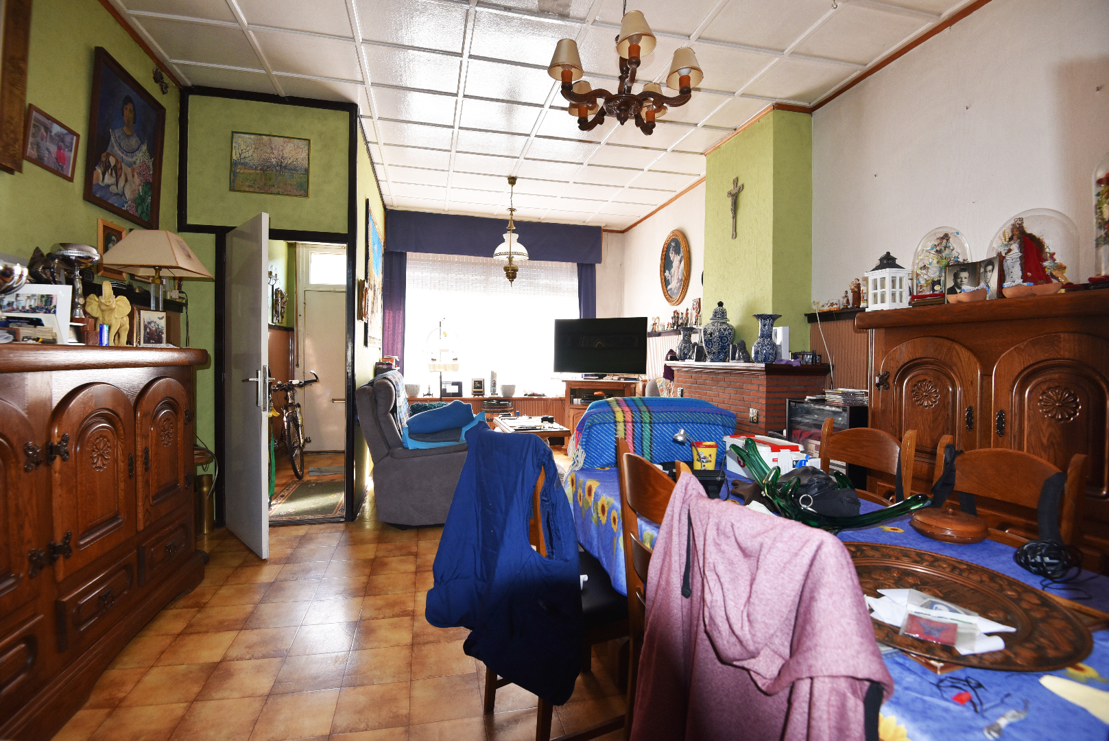 Te renoveren / herop te bouwen woning op 160m² nabij centrum Maldegem 