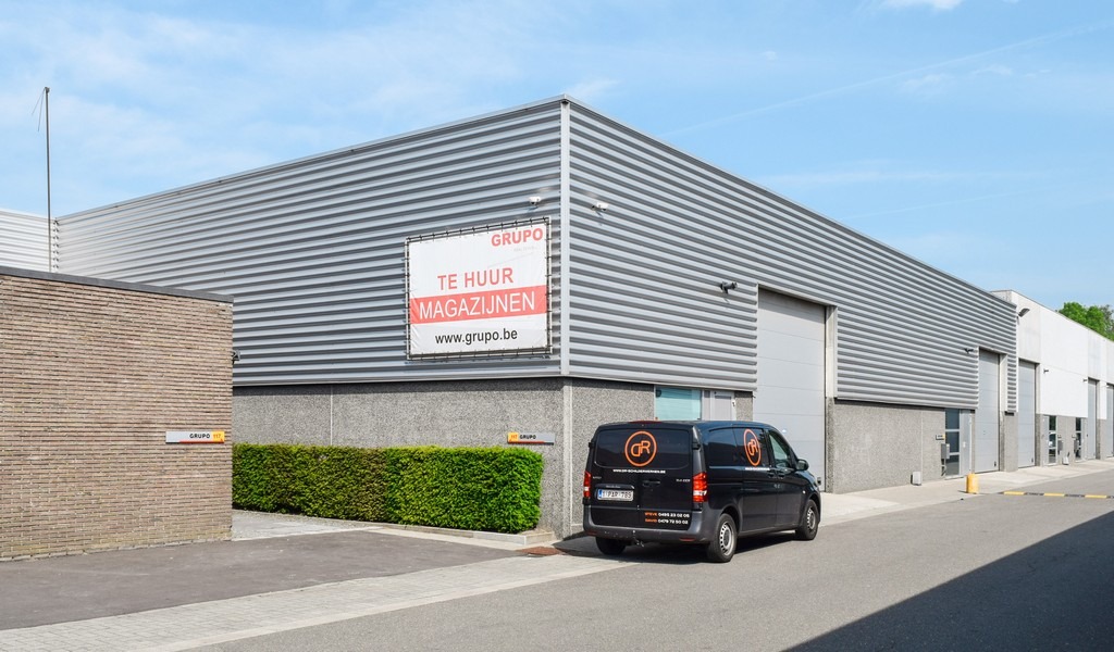 Opslagruimtes te huur langs de Gentse Steenweg in Lokeren