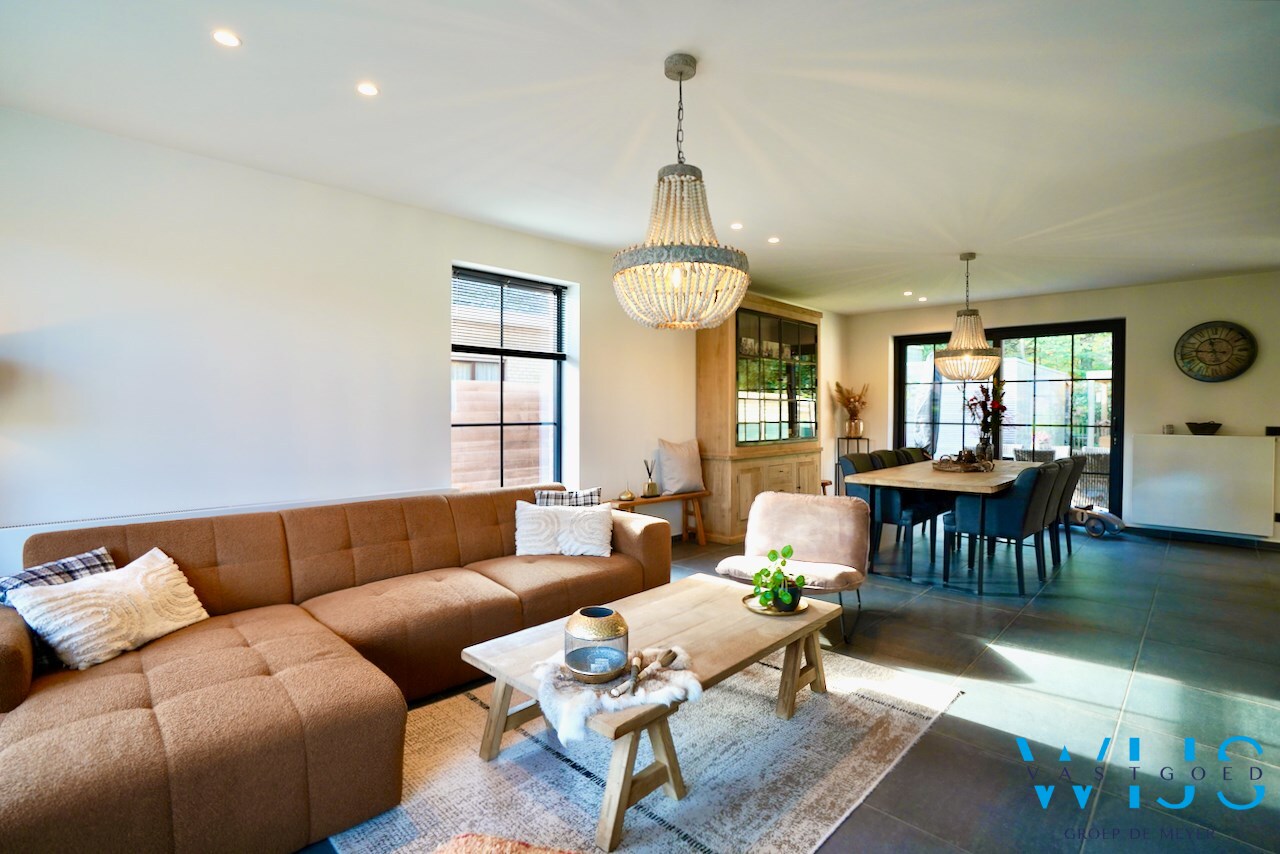 Prachtige nieuwbouw te Bassevelde ! 