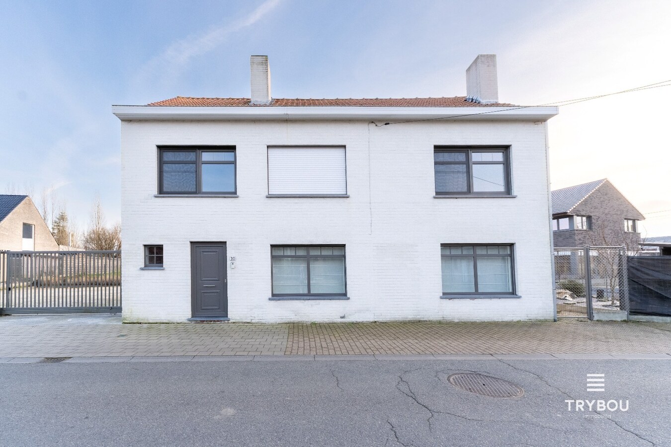 Open bebouwing met een uitzonderlijk ruim perceel in Houthulst! 