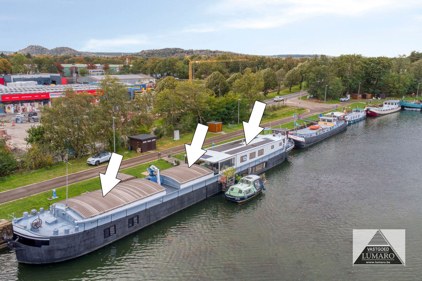 Adorabel Wonen op het Water (met domicilie) - vlakbij Maasmechelen Village 