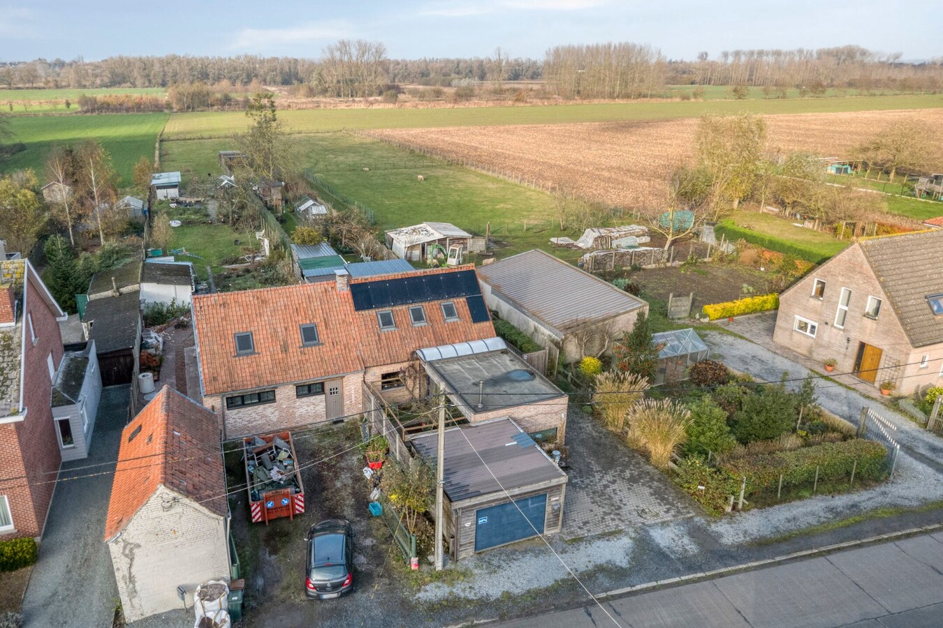 Charmante instapklare woning met 3 slaapkamers en ruime tuin 
