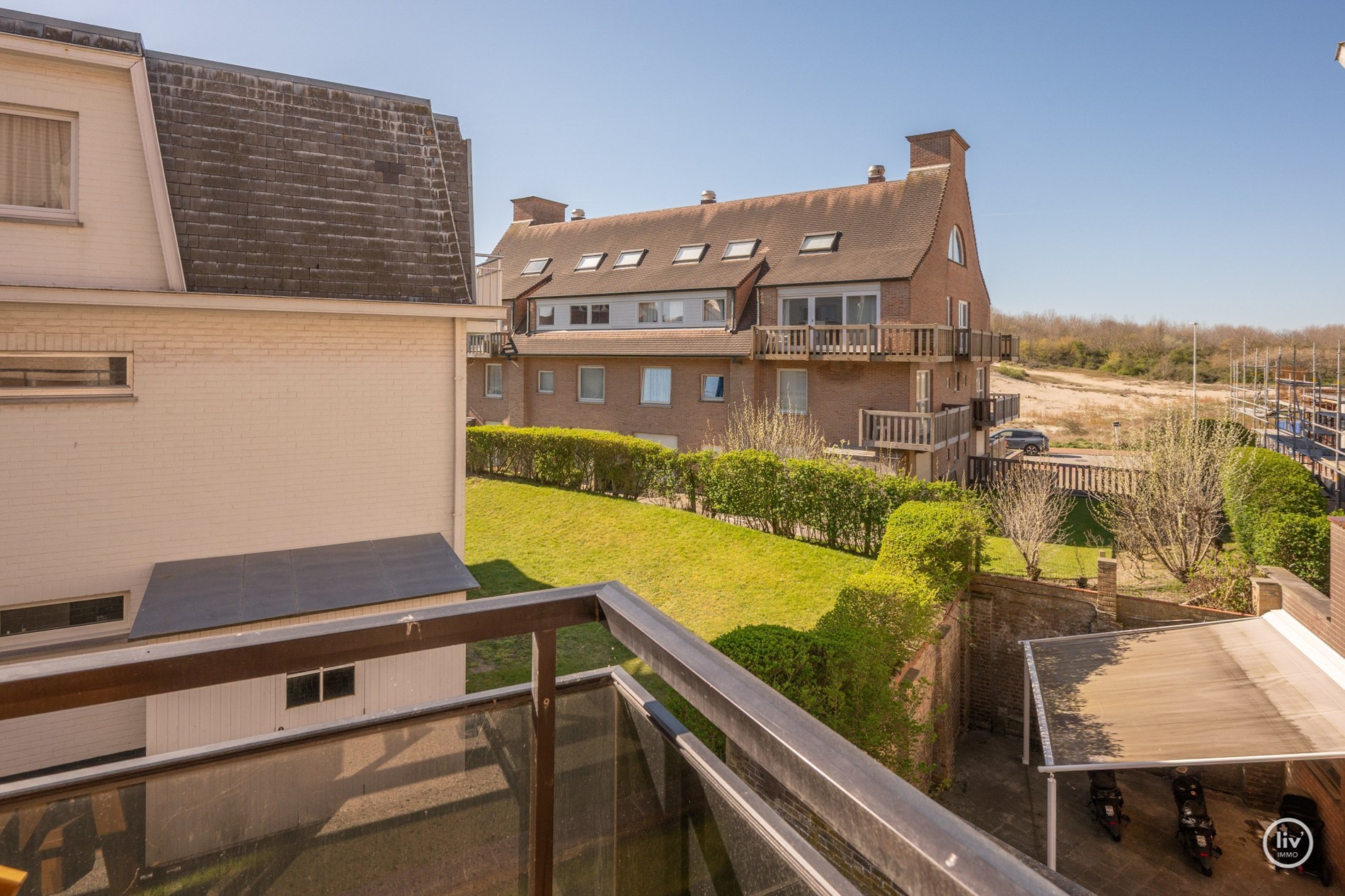 Appartement élégamment rénové avec 3 chambres dans un emplacement de premier choix à Duinbergen - à seulement 100 mètres de la digue! 