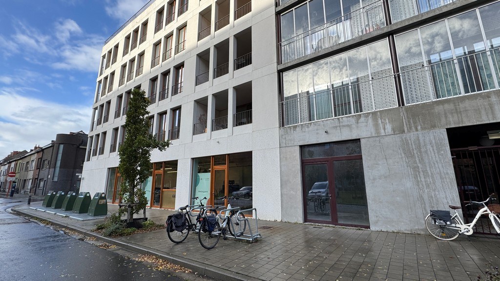 Klein kantoor te koop op de Tondeliersite in Gent