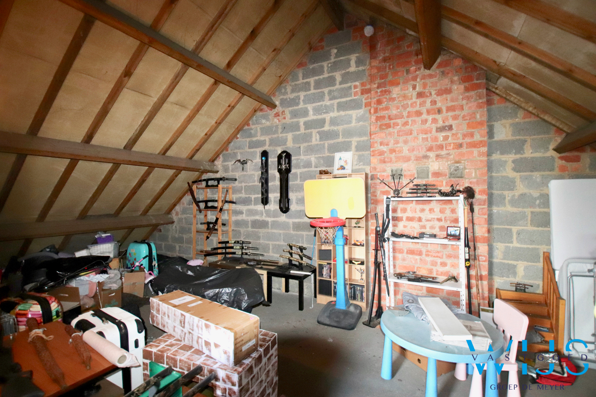 Instapklare bel-étage in HOB te Zelzate ! 