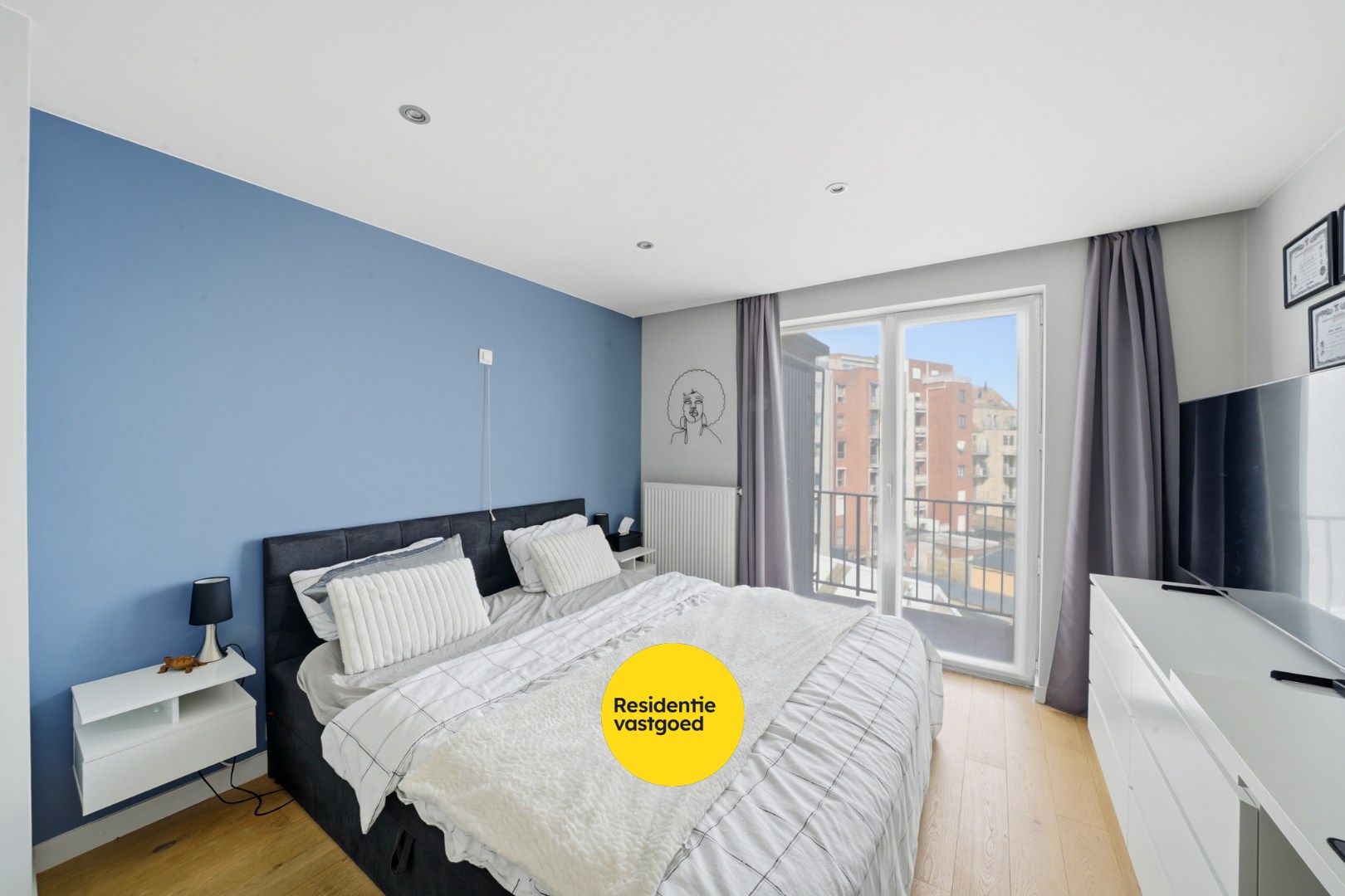 Ruim appartement met 3 slaapkamers, 2 terrassen, garage en staanplaats in Oostende 