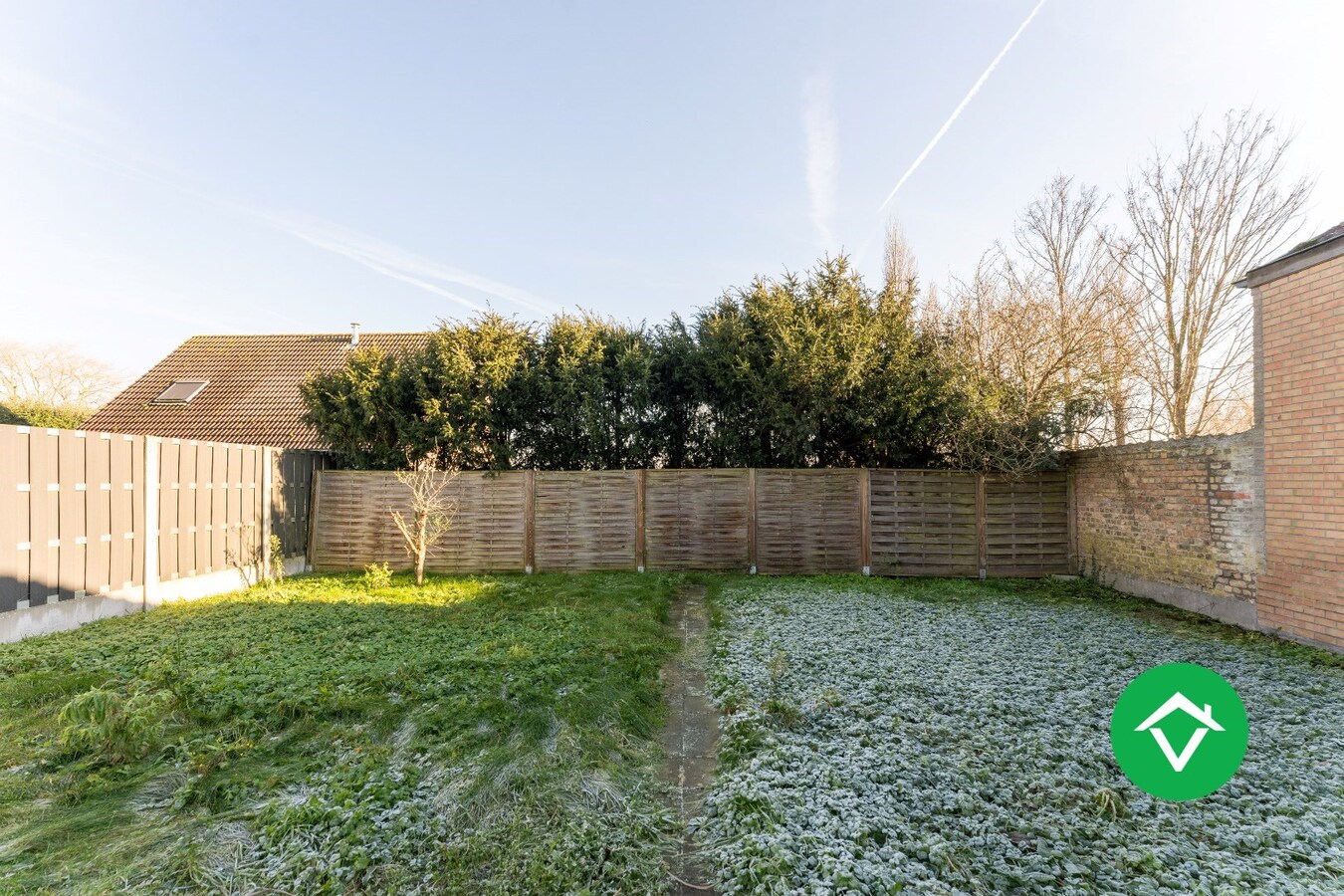 Instapklare, energiezuinige woning met privatieve tuin en garage te Pervijze 