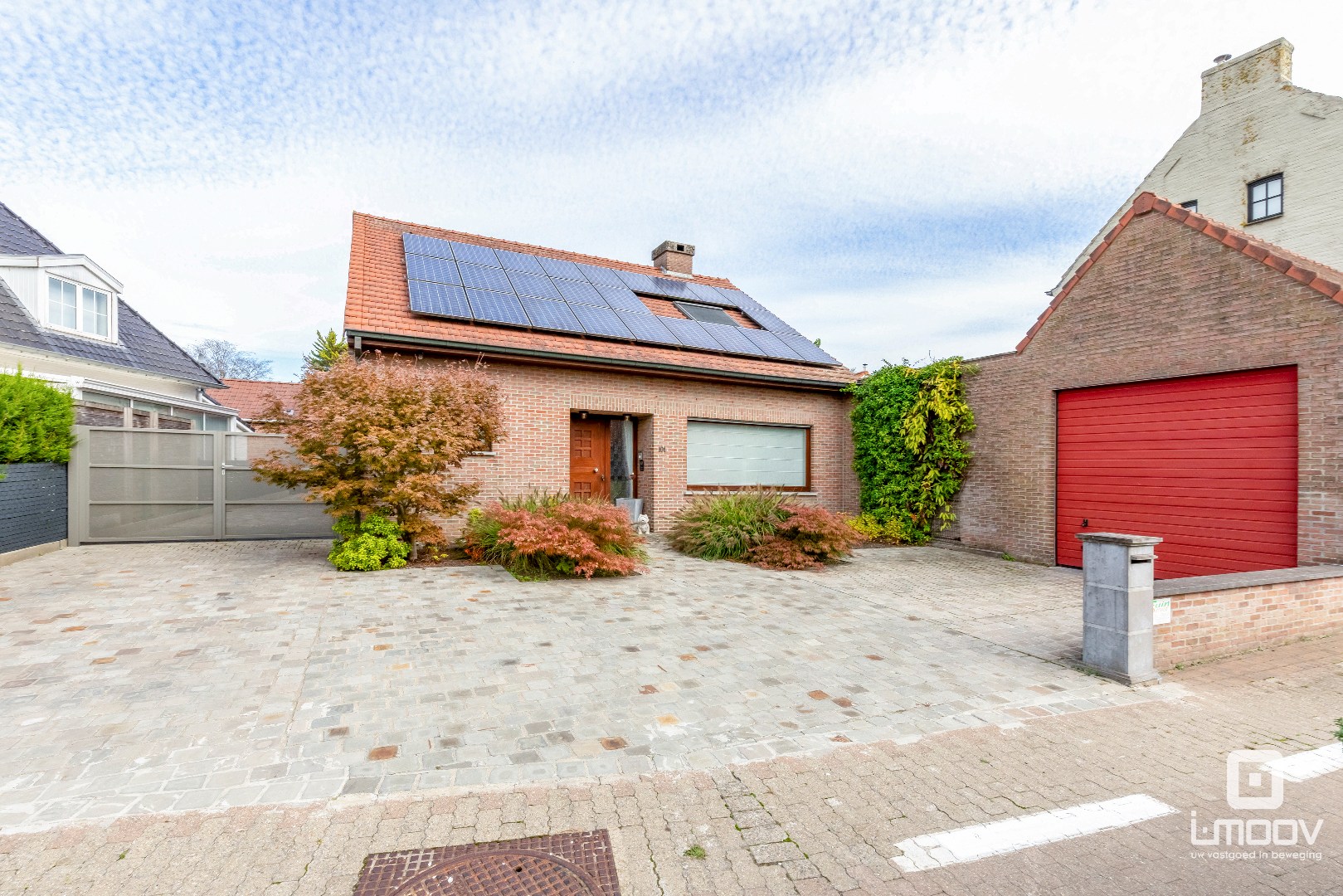 Ruime gezinswoning met 4 slaapkamers en dubbele garage te Sint-Martens-Latem 