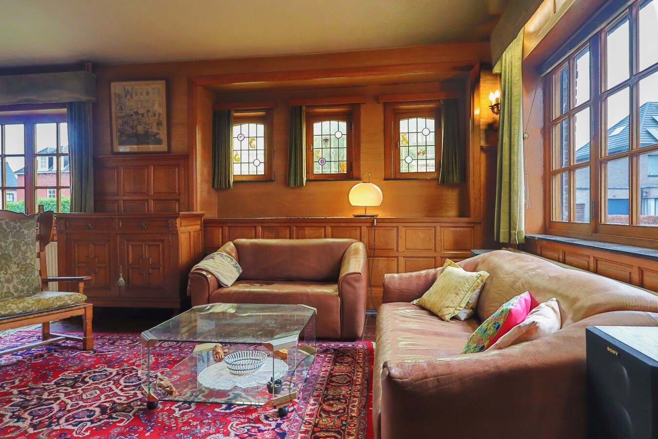 Woning met karakter en uitzicht op de velden nabij centrum Aalst 