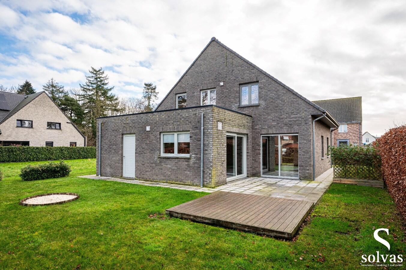 Vrijstaande woning in een rustige verkaveling! 