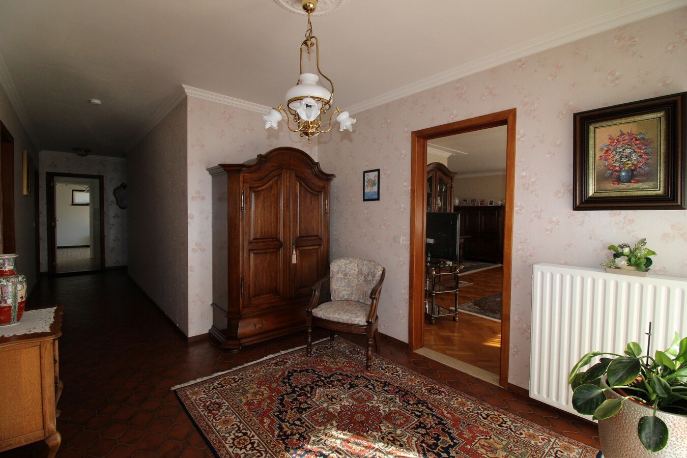 Perfect onderhouden gelijkvloerse woning met ca. 1 ha grond 