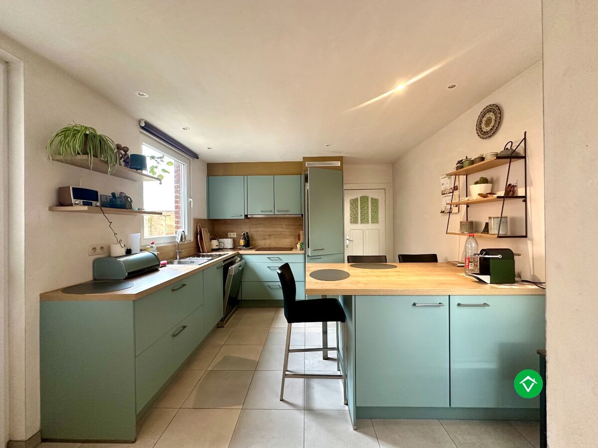 Instapklare open bebouwing op ruim perceel (1.426 m²) in rustige straat 